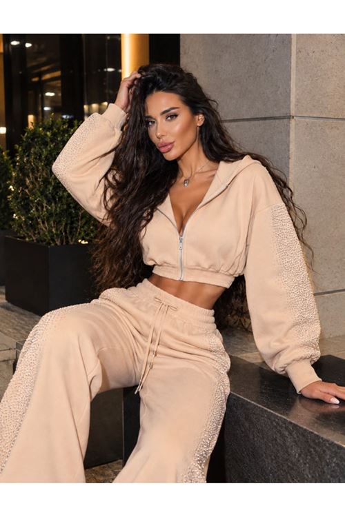 Kadın Taş Baskı Detaylı Fermuarlı Crop Sweatshirt Ve Geniş Paça Eşofman Takımı