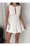 Göğüs Bağlamalı Kolsuz Mini Boy Elbise - Beyaz