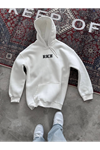 Uzun Kol Kapşonlu Göğüs Baskılı SweatShirt - Beyaz