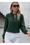 Kadın Uzun Dantel Kollu Yuvarlak Yakalı Sandy Bluz