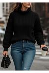 Uzun Kollu Yarı Balıkçı Yaka Triko Bluz
