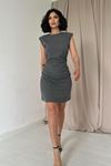 Gri Yanı Büzgülü Sıfır Kol Elbise