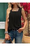 Kadın Askılı Geometrik Yaka Detaylı Pileli Viskon Bluz